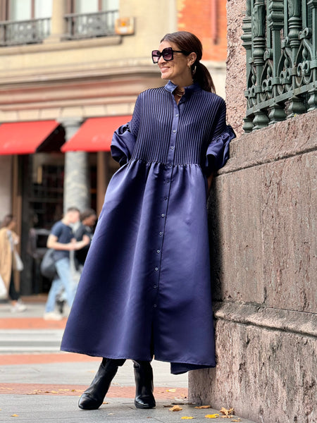 Robe Phoebe Satin Navy