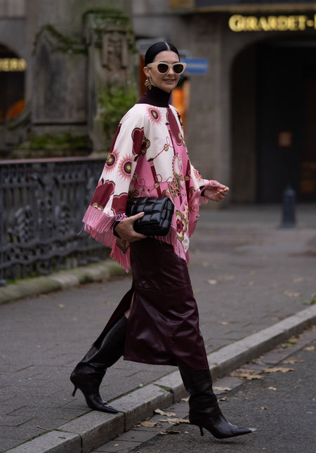 Cape Chiara Print Fringes