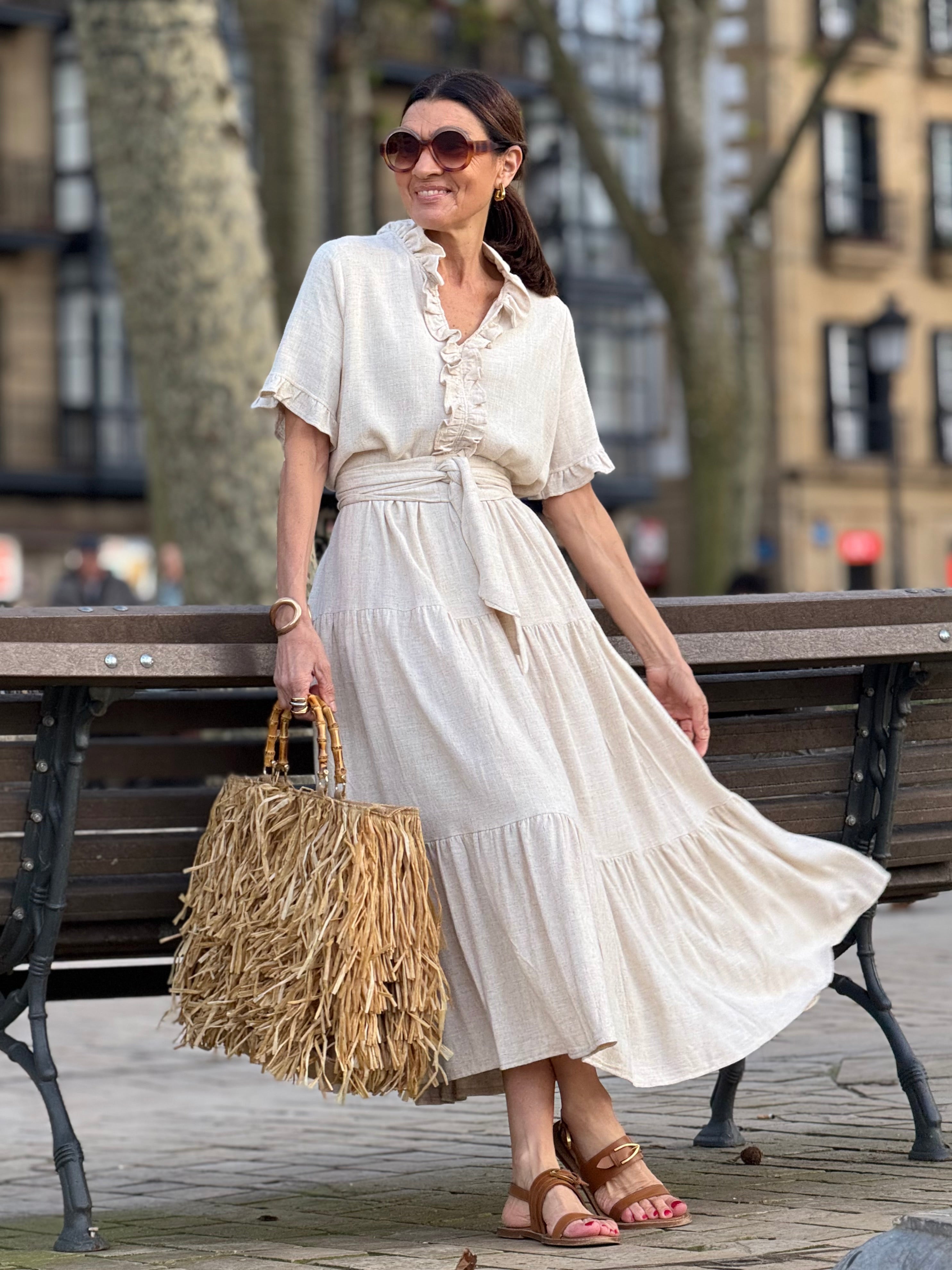 Dress Igone Linen Beige Marielle Stokkelaar Dress Igone Linen Beige Marielle Stokkelaar