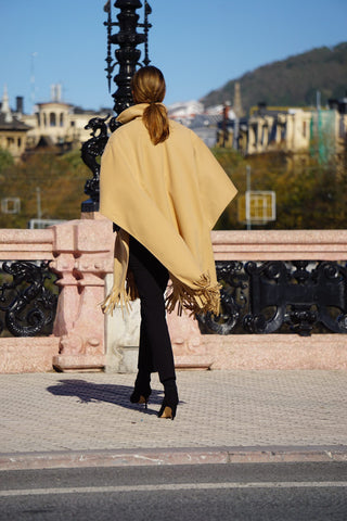 Cape-Mantel Ornella Beige