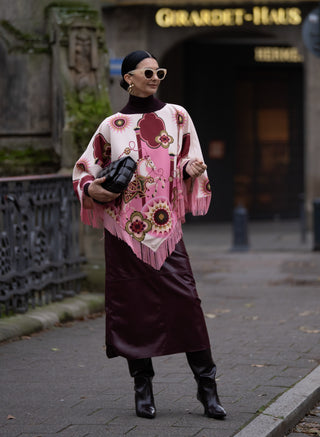 Cape Chiara Print Fringes