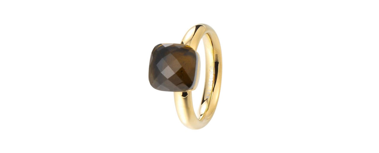 Ring brown stone clear