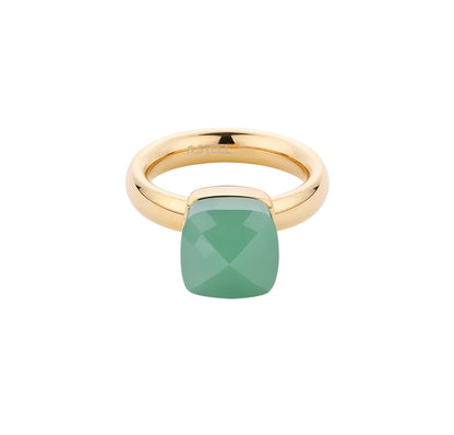 Ring emerald green stone Matt
